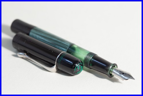 1942 pelikan 100 - 100, version