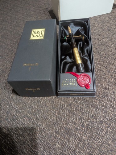 Fountain pen pelikan - fountain,